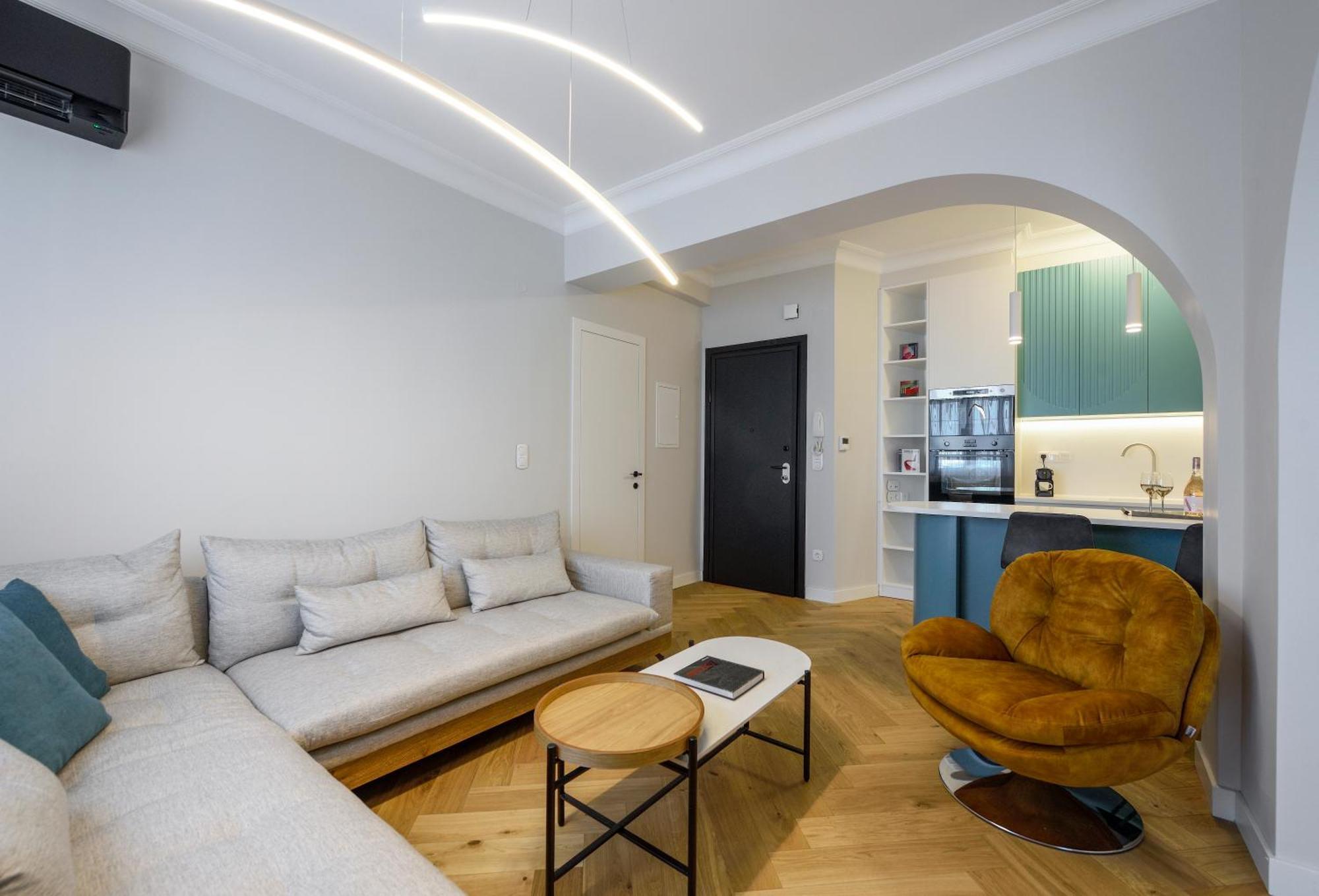 Queen Apartment Thessaloniki By Luxlikehome Exterior photo